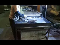 에르고노믹 회전 금속 회전 의자 바닥 검은 알루미늄 사무실 바닥