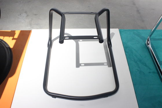 좋은 가격 스타일리시한 검은 철 사무실 의자 금속 프레임, 사무실 의자 기단, 515×515×370mm 온라인으로